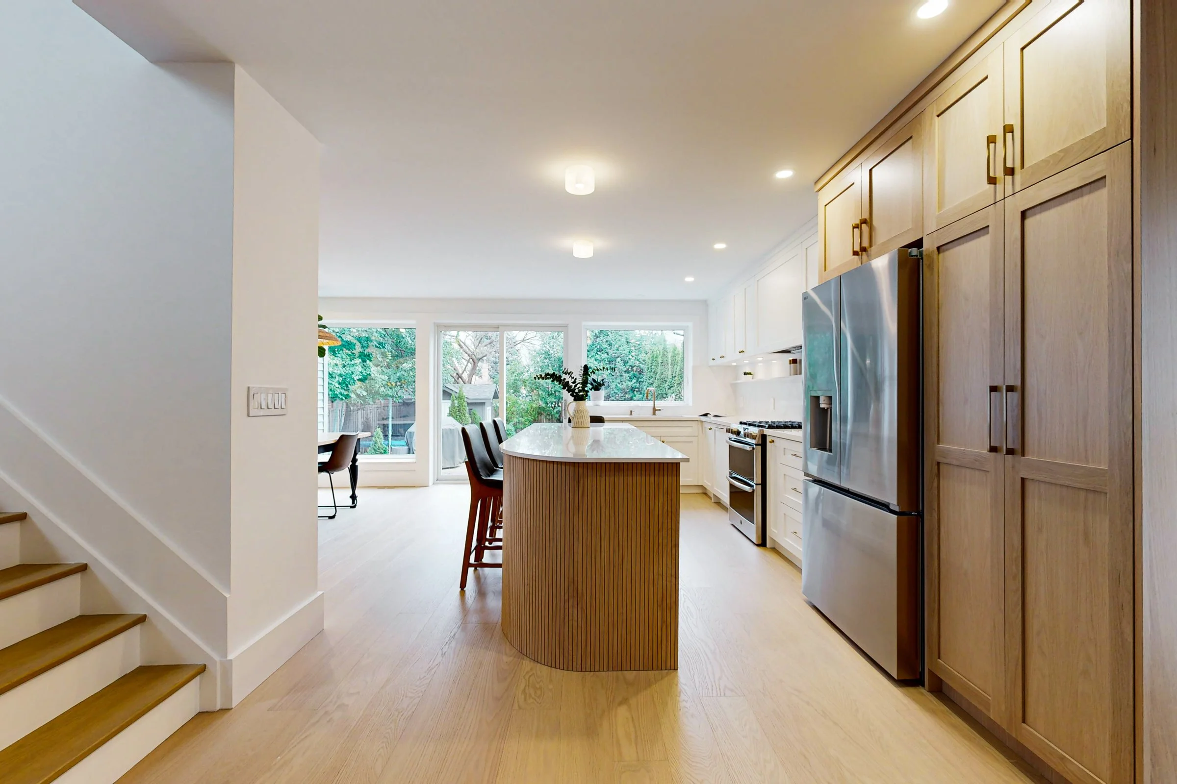 Curvy Chic main-floor renovation in Alderwood, Toronto