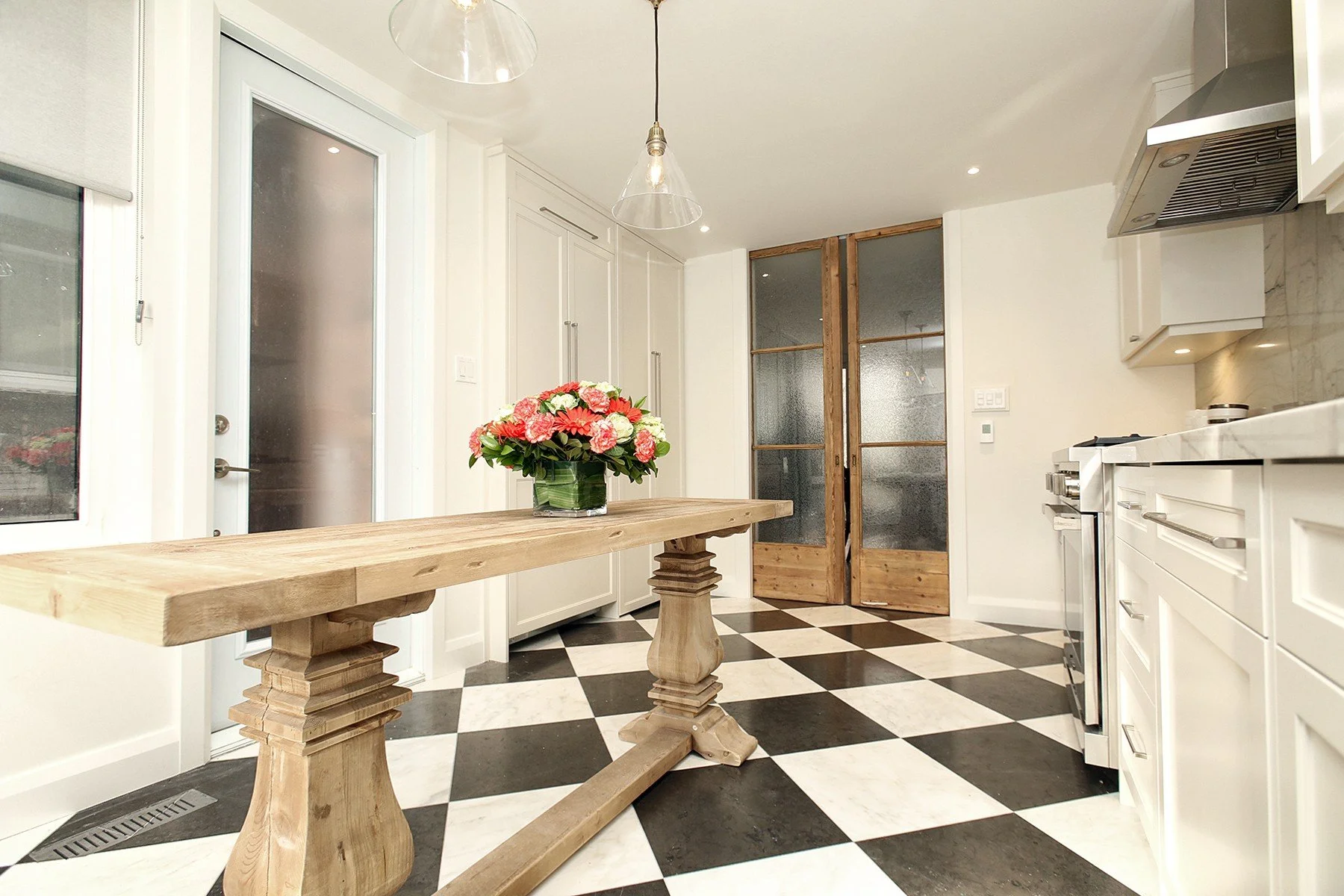 La Cuisine kitchen renovation in Mount Pleasant, Toronto